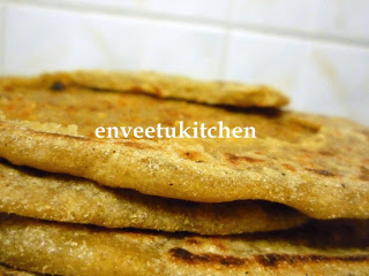 Groundnut/Peanut Masala Stuffed Paratha