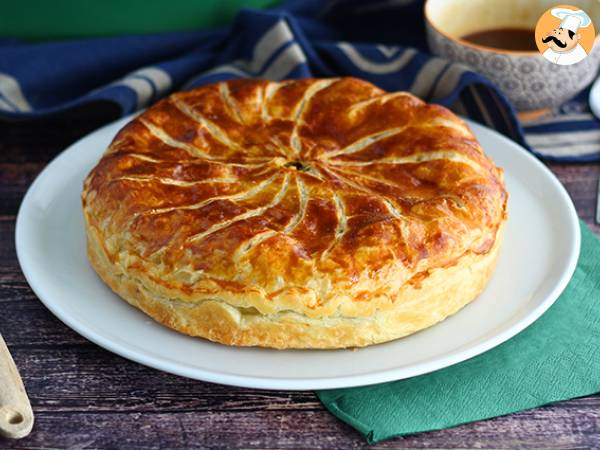 Guinea fowl pie with foie gras - photo 2