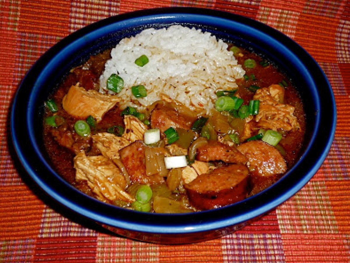 Gumbo Ya Ya...aka Chicken and Sausage Gumbo!!