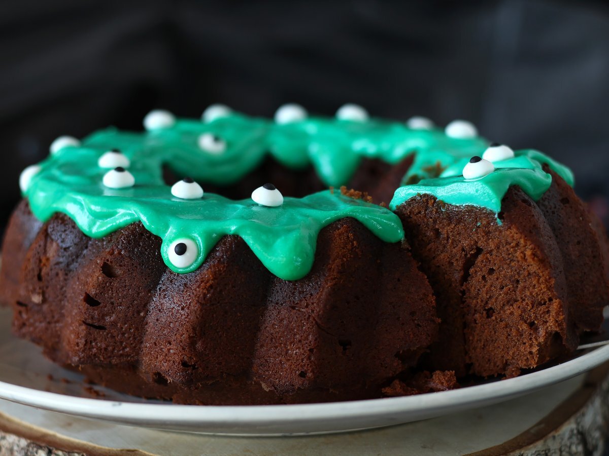 Halloween Bundt Cake - photo 3