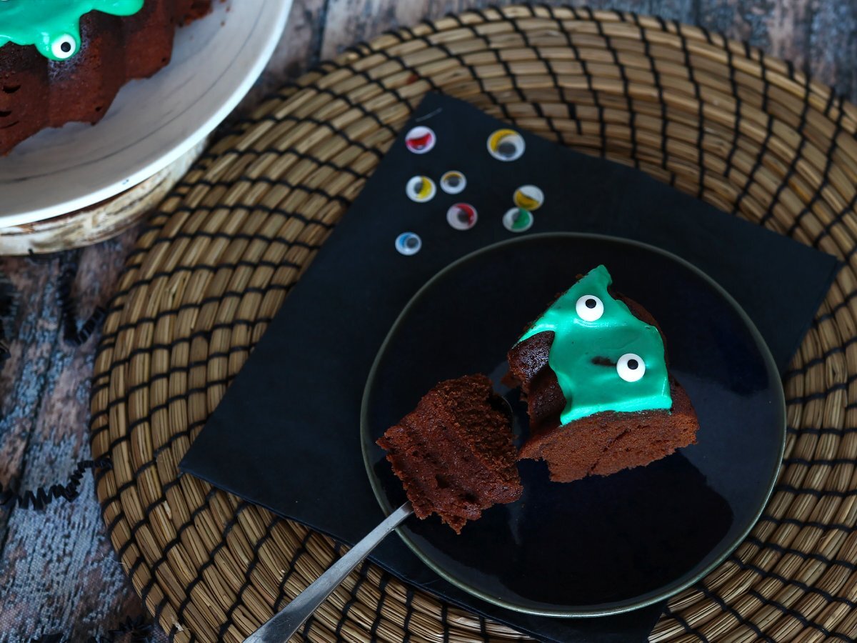 Halloween Bundt Cake - photo 4