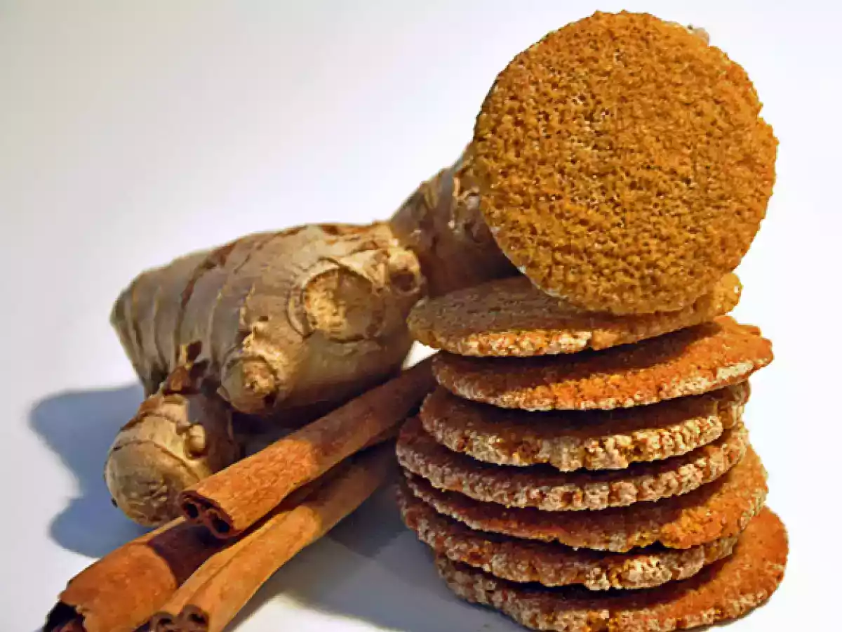 Halloween Cookie Recipes: Gluten Free Ginger Snaps