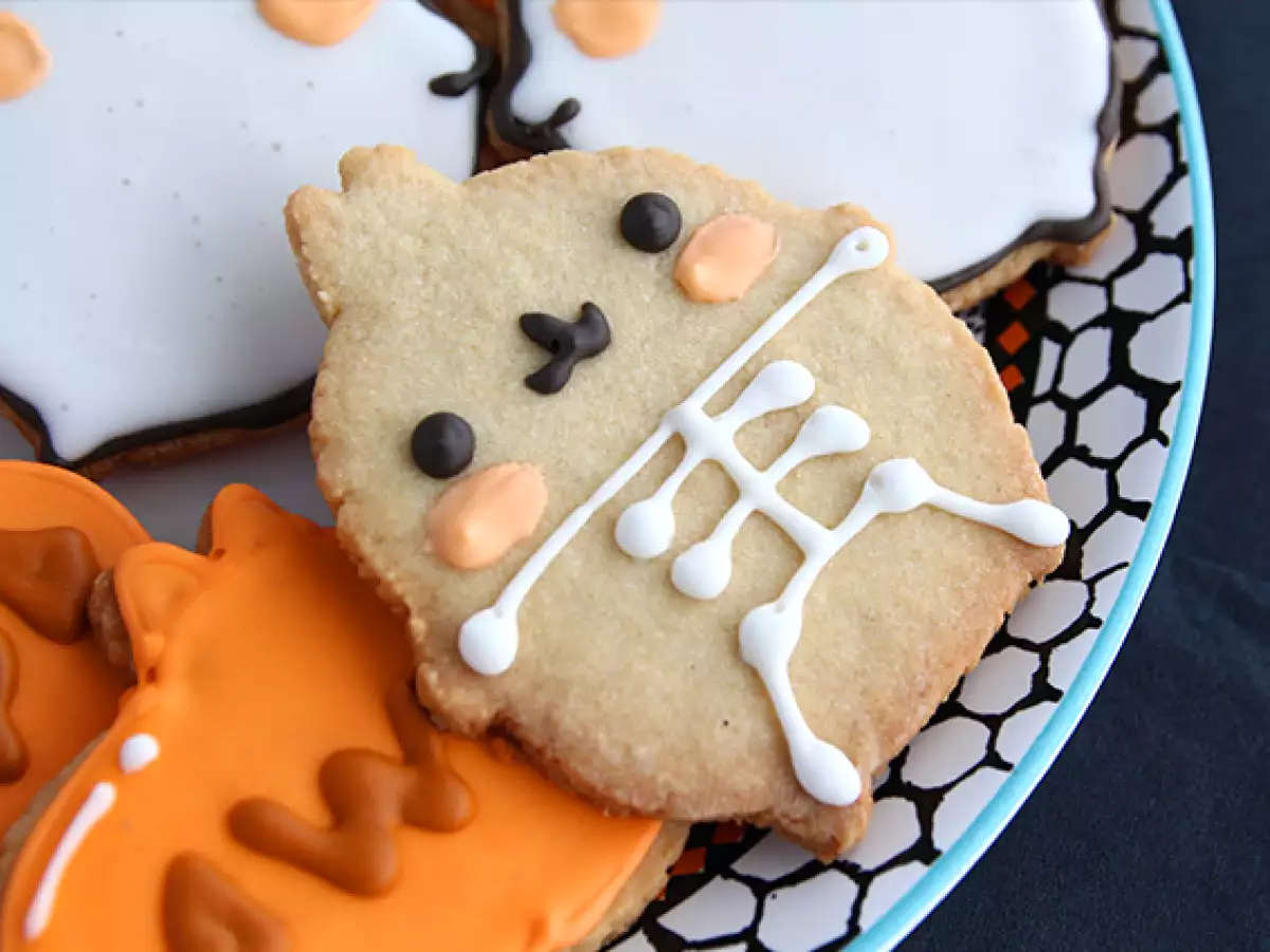 Halloween Molang decorated cookies - photo 6