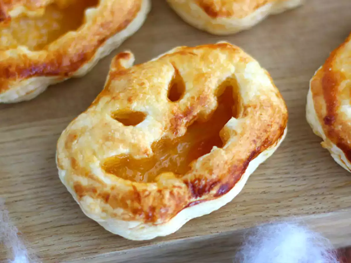 Halloween puff pastries - photo 2