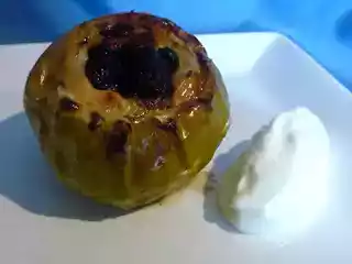 Halogen oven recipe: baked apples delight