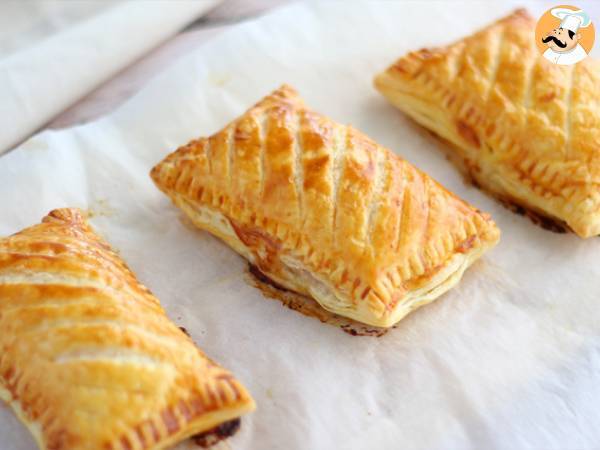 Ham and cheese pastries