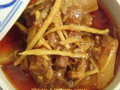 Hanglay Curry (Kaeng Hang Lay)