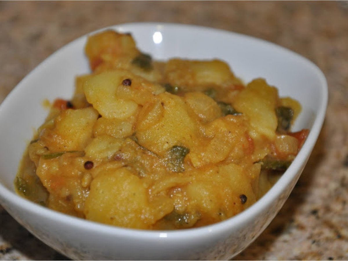 Happy Ramnavami - Bhune Chane, Halwa, Aloo Tamatar Ki Sabzi and Meethi Lassi - photo 2