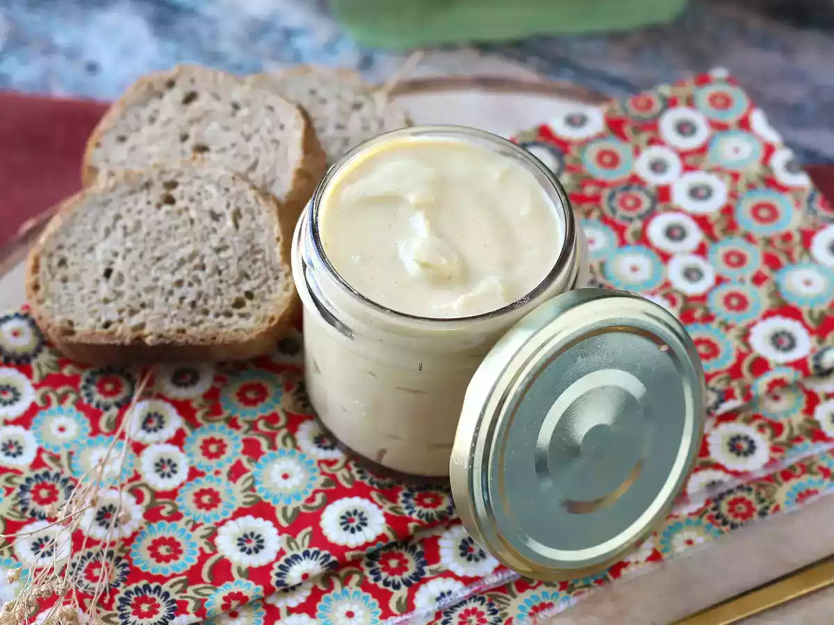 Hard-boiled egg mayonnaise: light, tasty and oil-free - photo 6