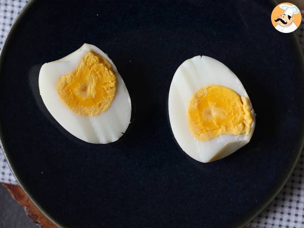 Hard-boiled eggs but cooked in airfryer - photo 2