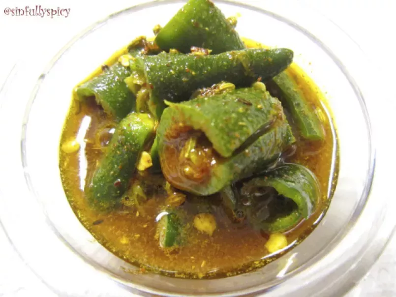 Hari Mirch Ka Achaar/Green Chilli Pickle-North Indian Style