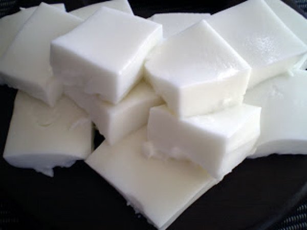 Haupia (Coconut Pudding)