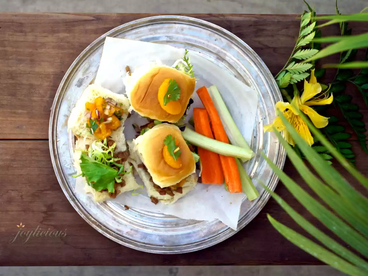 Hawaiian Pork Sandwiches