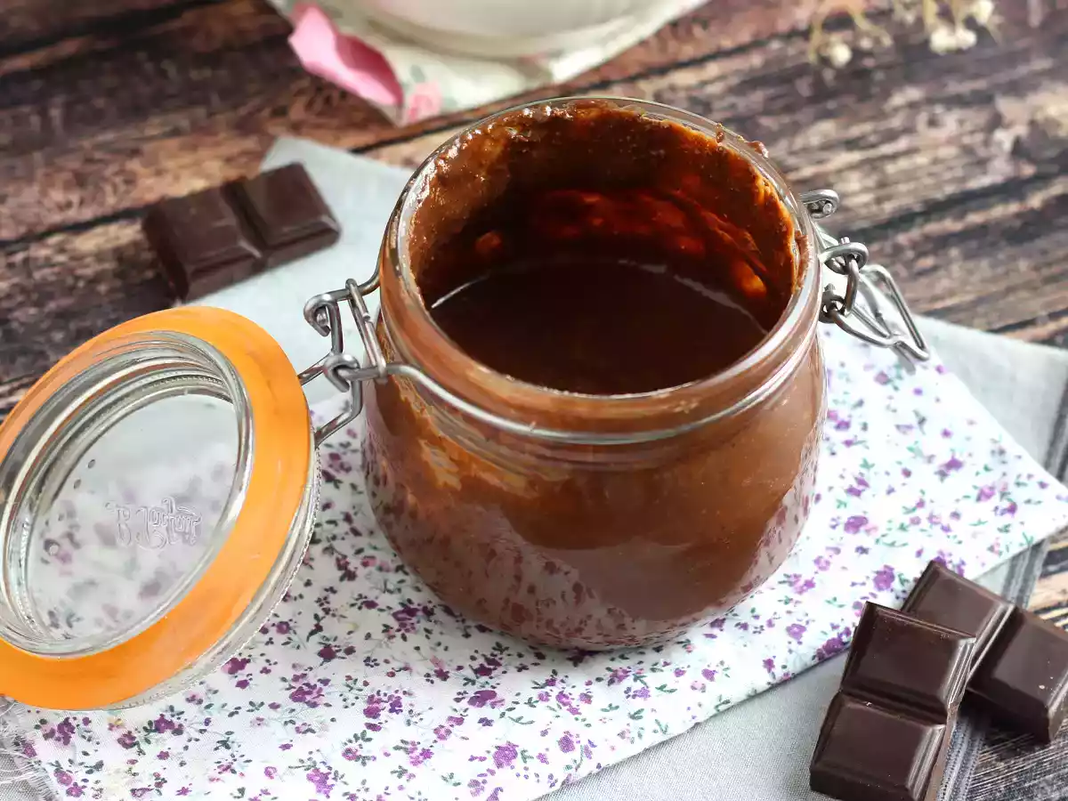 Hazelnut and chocolate spread like nutella, but even better! - photo 3