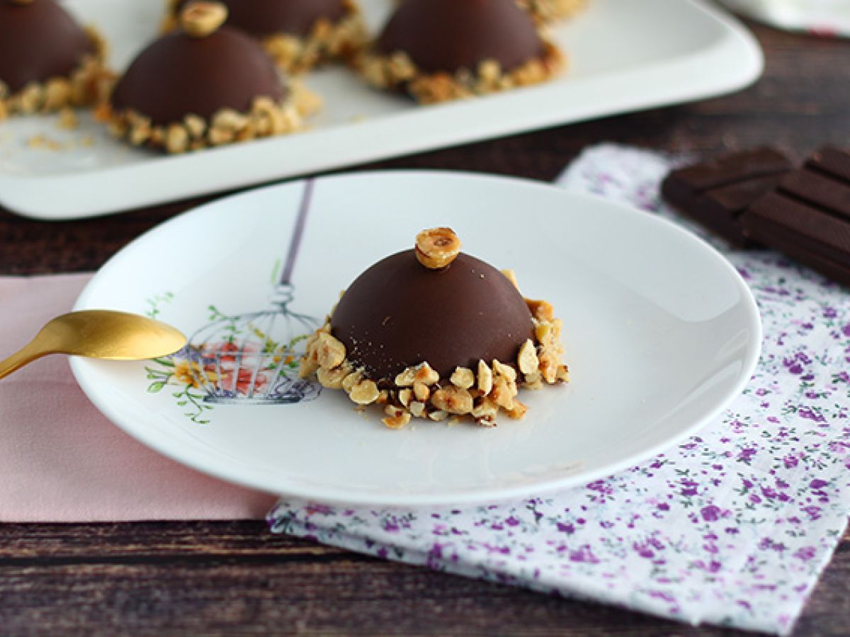 Hazelnut chocolate dome, as Ferrero Rochers