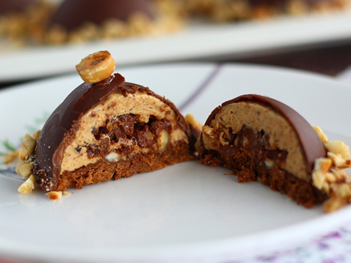 Hazelnut Chocolate Dome As Ferrero Rochers Recipe Petitchef