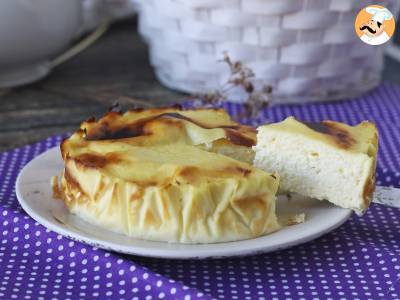 Healthy cheesecake in an air fryer