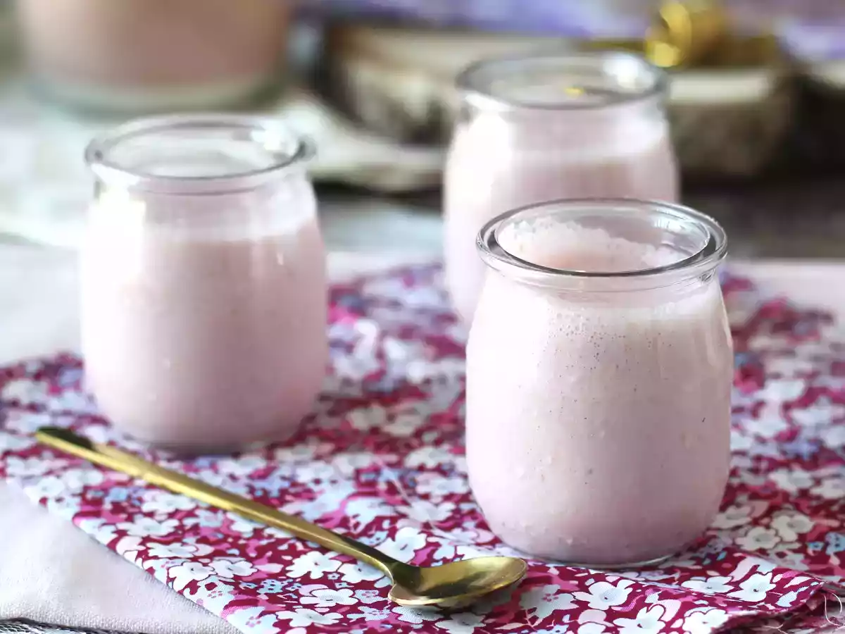 Healthy, creamy and high protein Strawberry Petit Suisse - photo 4