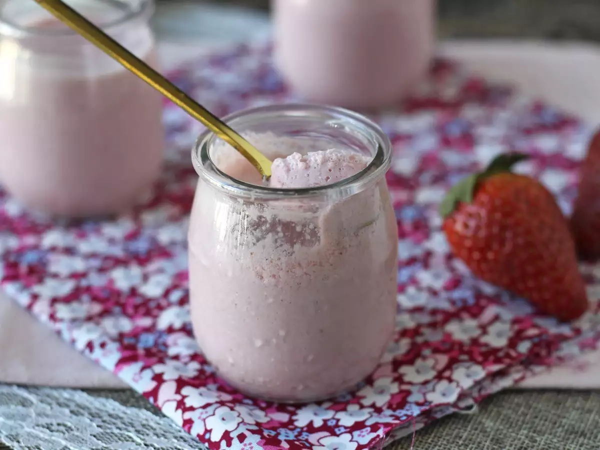Healthy, creamy Petit Suisse, high in protein - photo 6