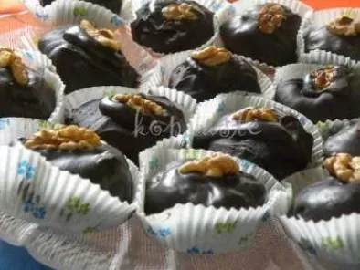 Healthy Karyokes (Walnuts and Chocolate Dessert) - photo 3