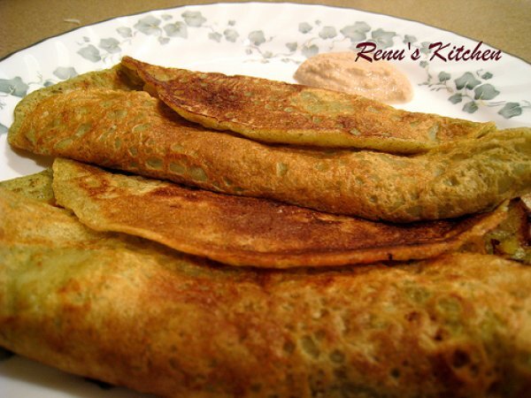 Healthy Moong Dal Dosa [Mung beans Crepe]