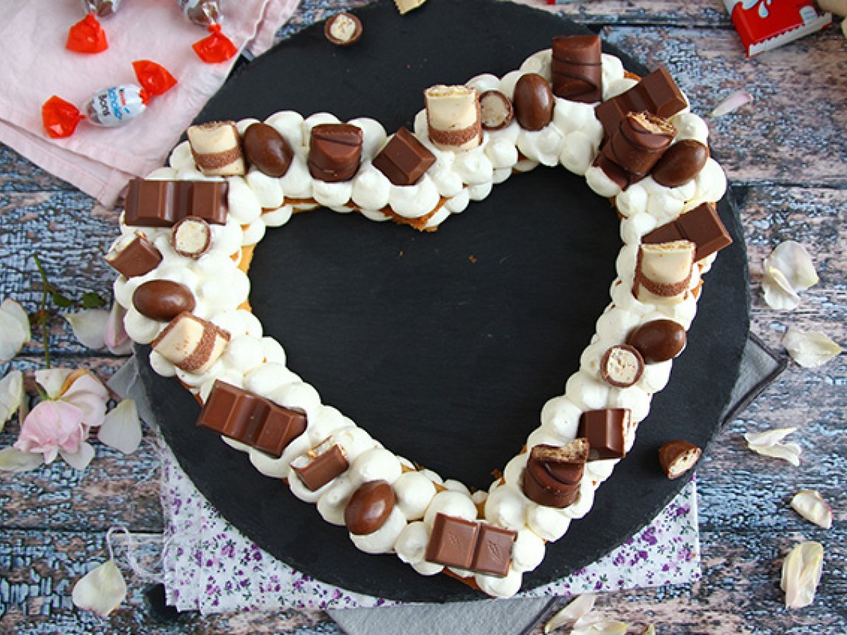 Heart cake Kinder