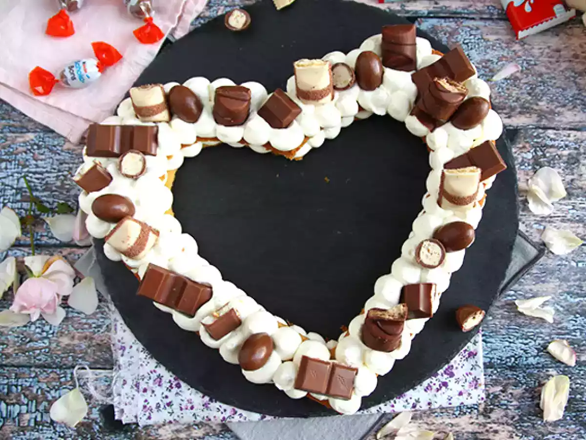 Heart cake with kinder - heart tart with kinder for valentine's day