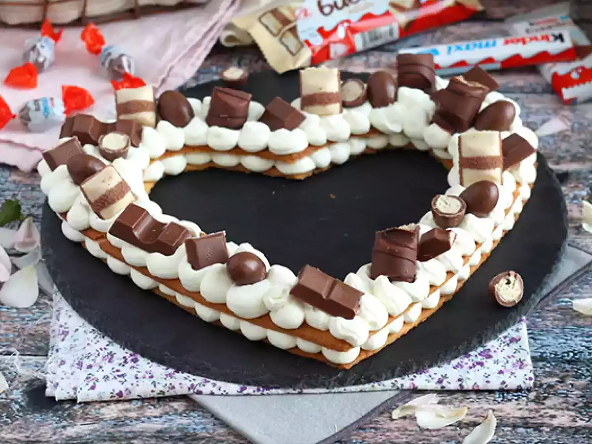 Heart cake with kinder - heart tart with kinder for valentine's day - photo 2