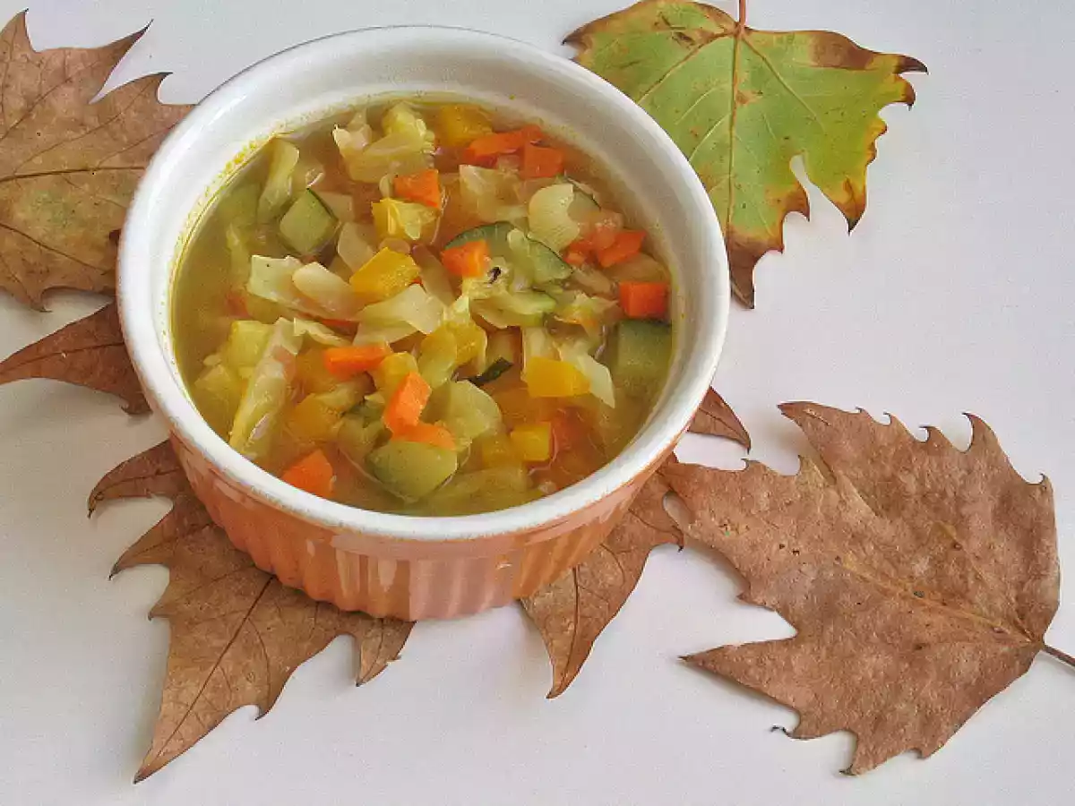 Hearty Vegetable Soup, Easy Minestrone - photo 2