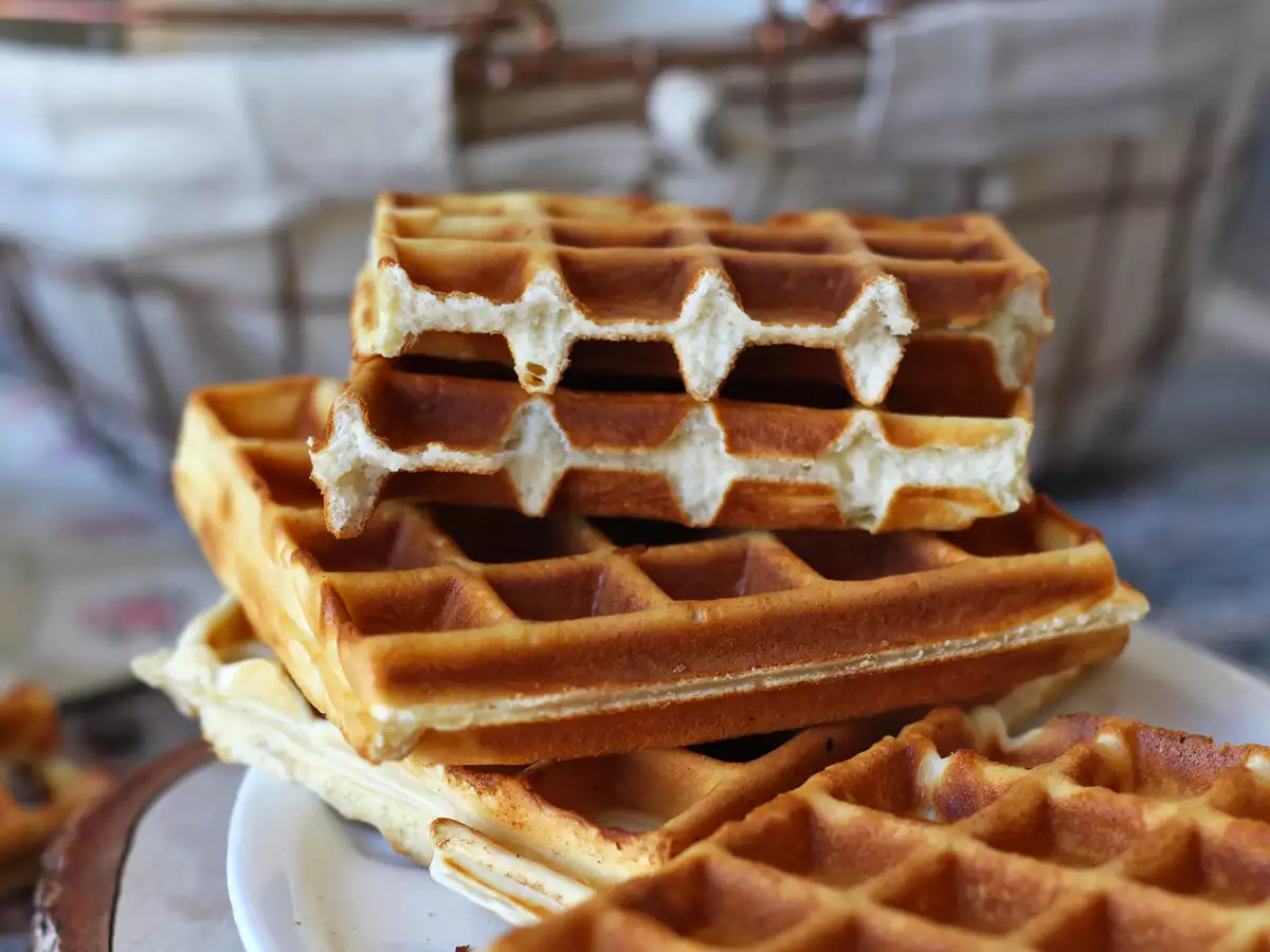 High-protein whey waffles - photo 3