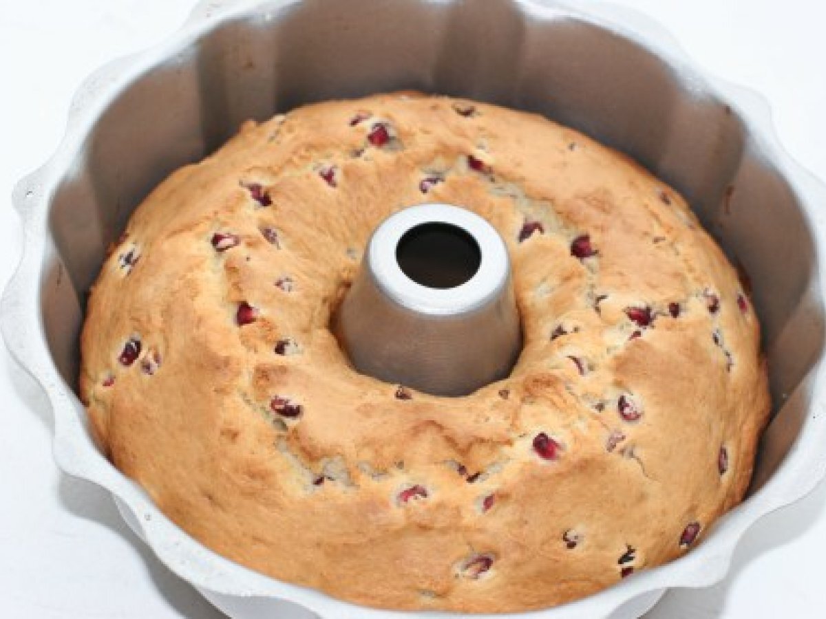 Holiday Baking ? Pomegranate Pound Cake - photo 2