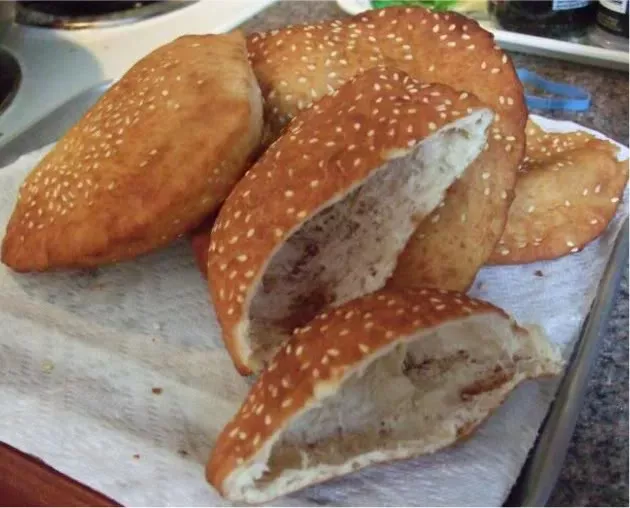 Hollow breads (banh tieu), Recipe Petitchef