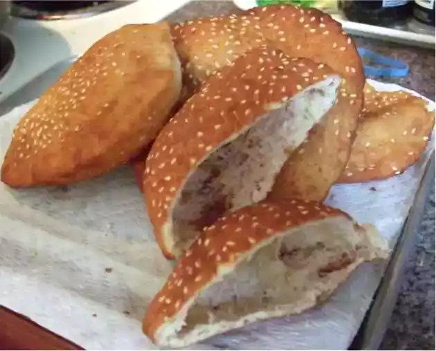 Hollow breads recipe (banh tieu)