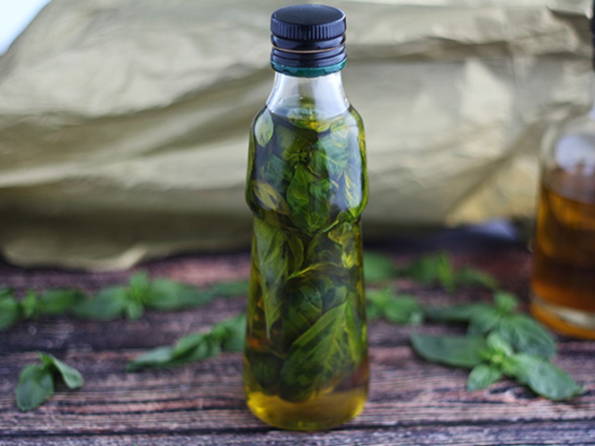 Homemade basil oil