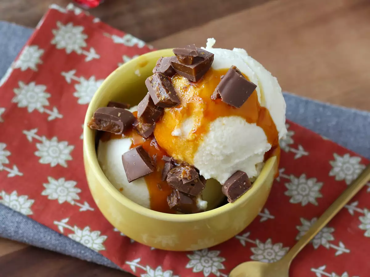 Homemade caramel Daim McFlurry with the Ninja Creami - photo 5