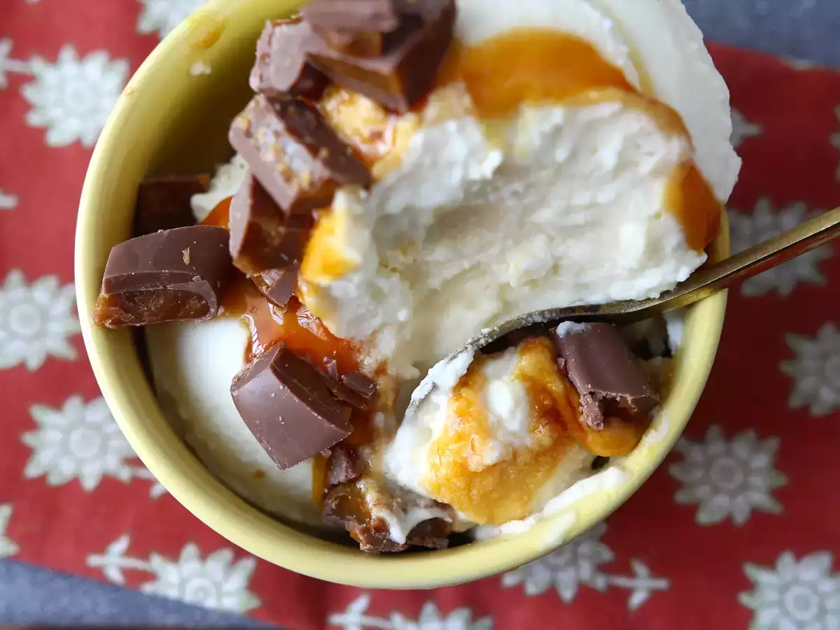 Homemade caramel Daim McFlurry with the Ninja Creami - photo 6