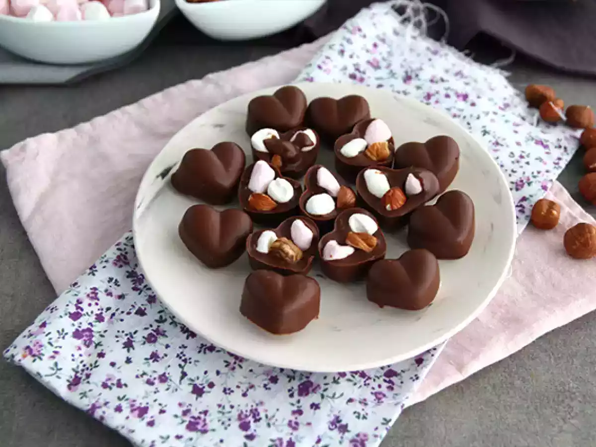 Homemade chocolates with marshmallows and hazelnuts