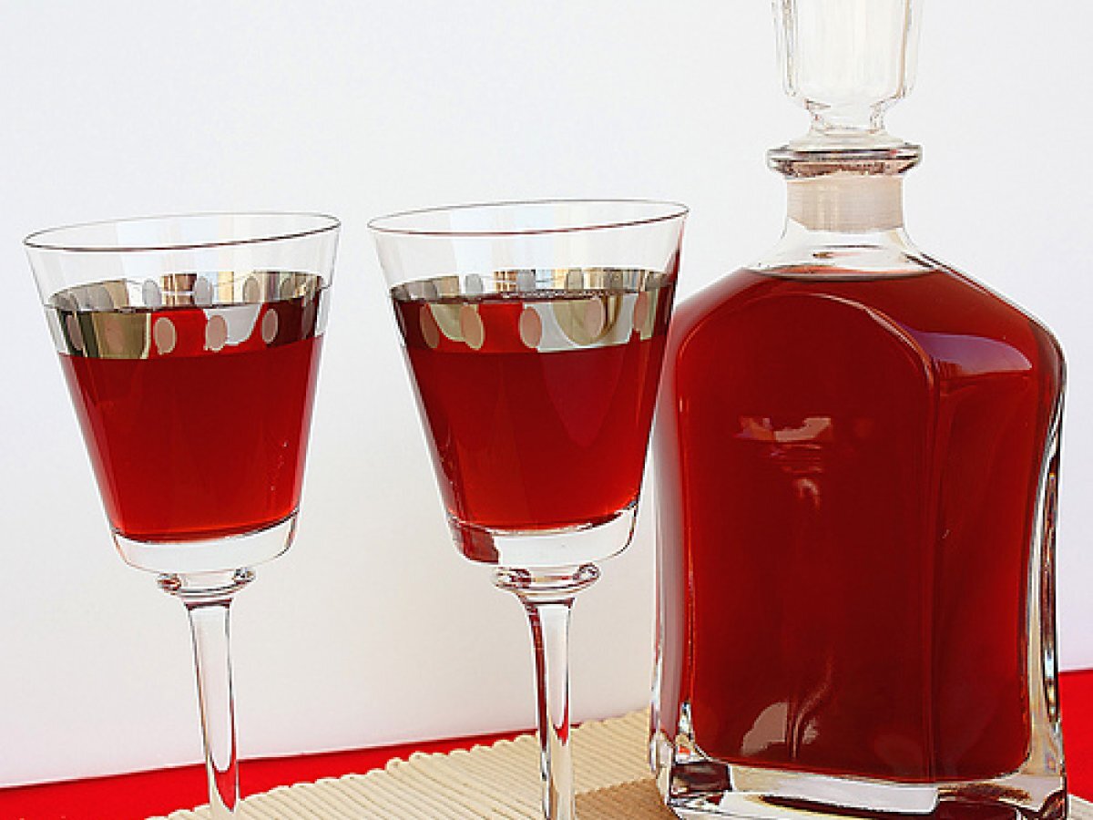 Homemade grape wine without yeast - Recipe Petitchef