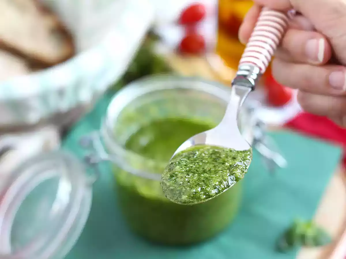 Homemade green pesto - pesto alla genovese - photo 3