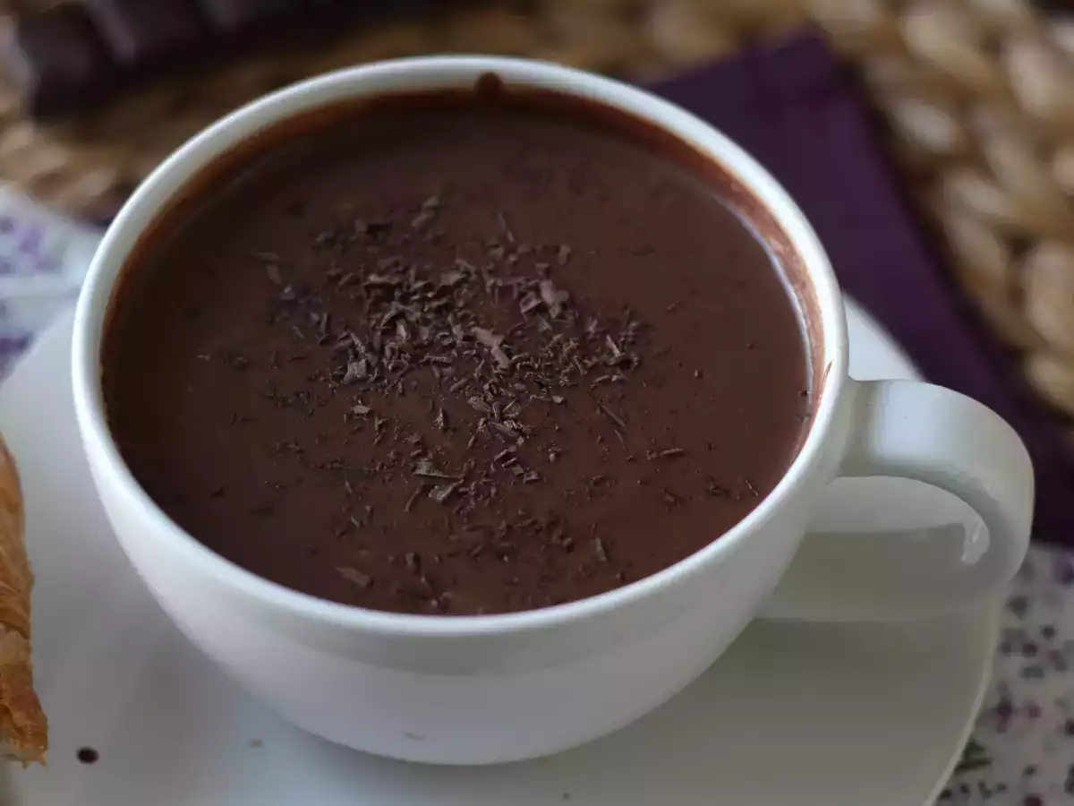 Homemade hot chocolate: the easy recipe for a thick, glossy, silky result - photo 3