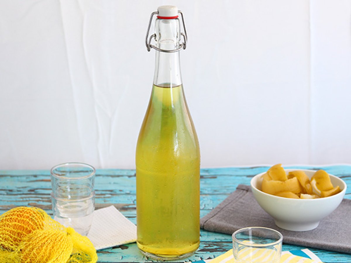 Homemade Limoncello, the Italian lemon liqueur