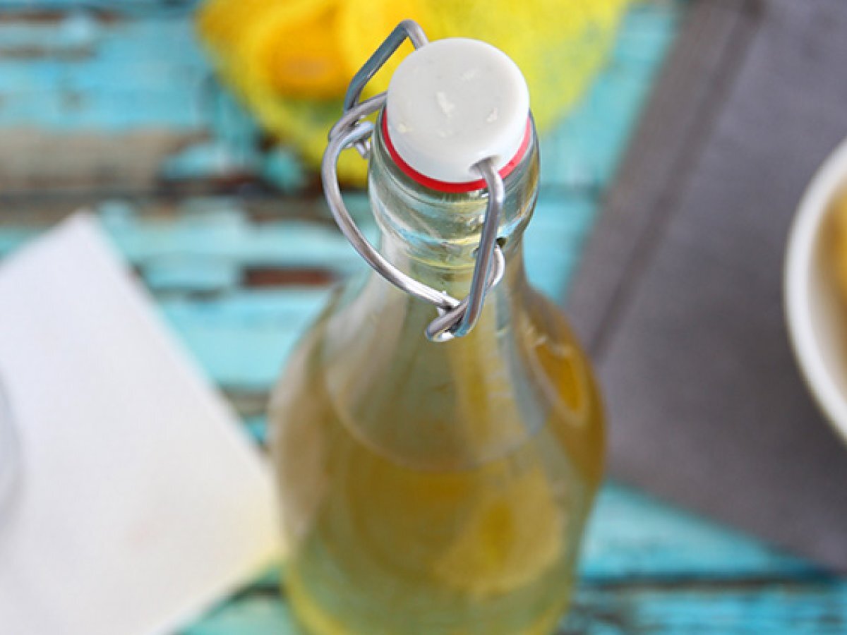 Homemade Limoncello, the Italian lemon liqueur - photo 2