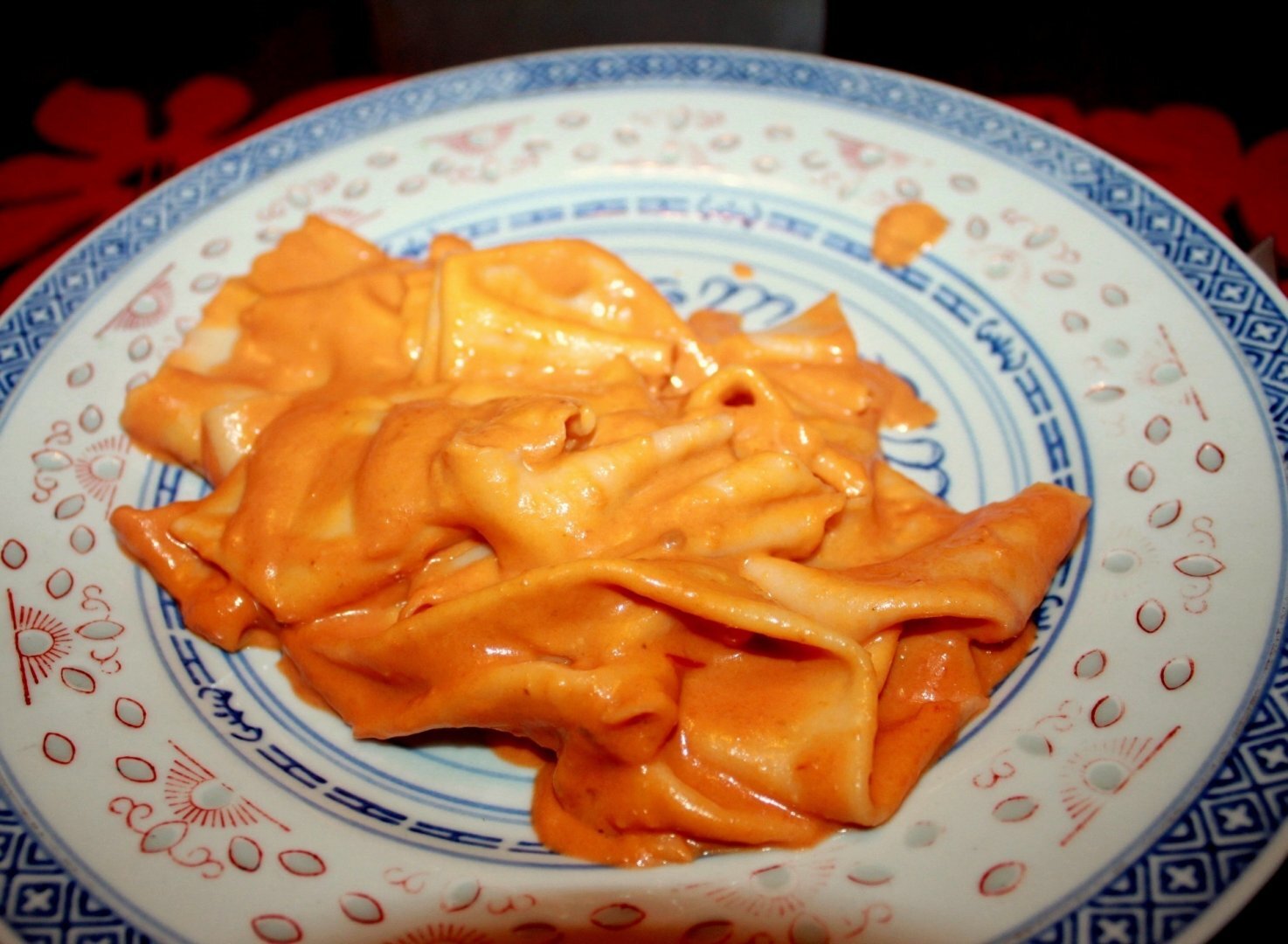 Homemade noodles with vodka sauce Recipe Petitchef
