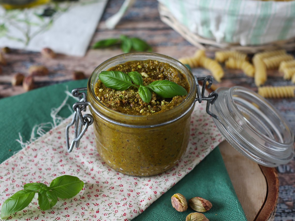 Homemade pistachio pesto, the easy and tasty sauce - photo 3