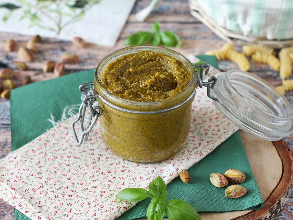 Homemade pistachio pesto, the easy and tasty sauce - photo 4