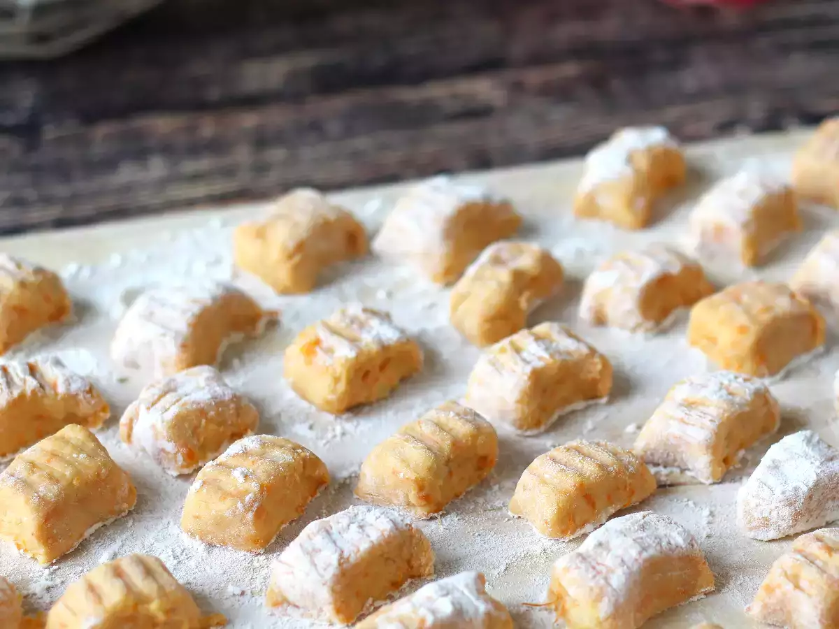 Homemade pumpkin gnocchi: soft, delicate and perfect for fall! - photo 4