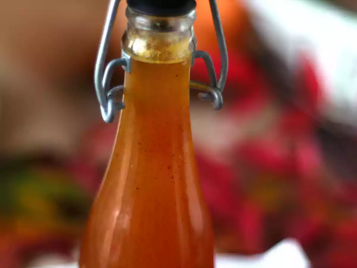 Homemade pumpkin spice syrup, perfect for your fall/winter drinks - photo 2