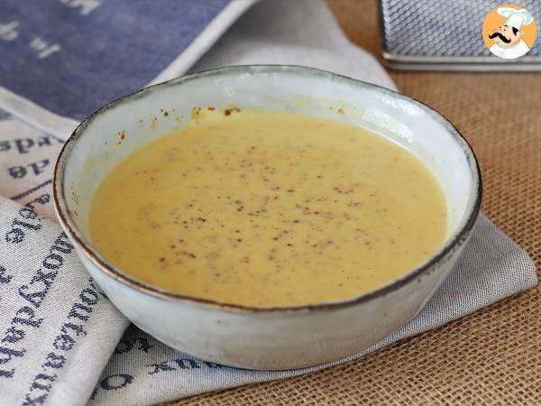 Honey and mustard sauce - an irresistible sweet and savory alliance - photo 3