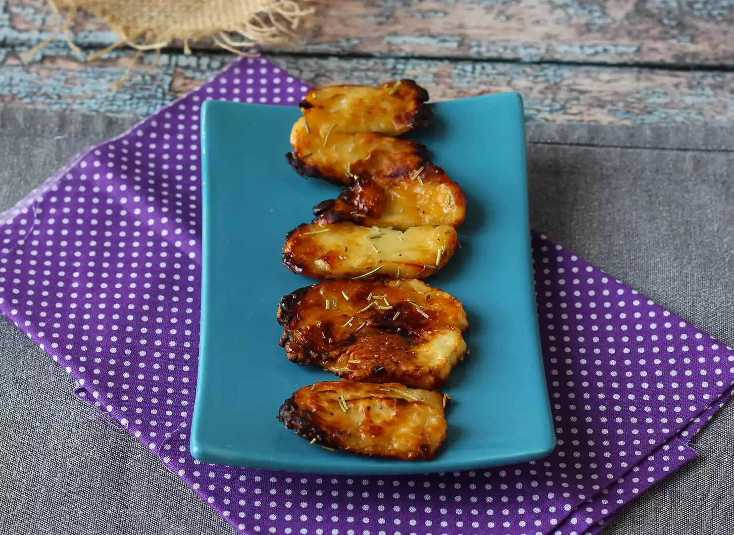 Honey halloumi grilled with airfryer