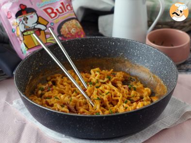 How to cook Buldak carbonara flavor ramen? The best recipe with milk and cheese!